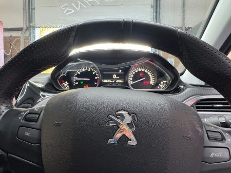 2019 Peugeot 2008 - photo 10