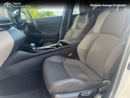 2023 Toyota C-HR - photo 6