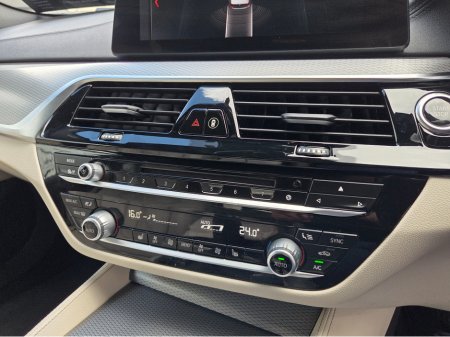 2019 BMW 5-Series - photo 15