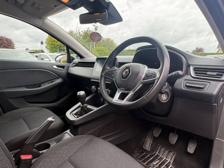 2023 Renault Clio - photo 11