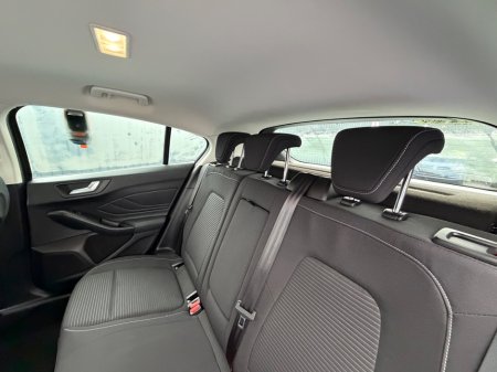 2019 Ford Focus - photo 40