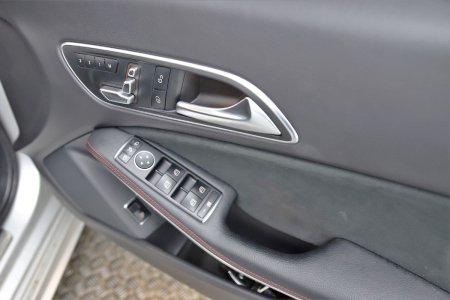 2019 Mercedes-Benz CLA - photo 25