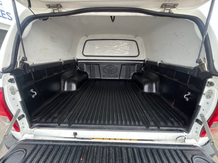 2023 Toyota Hilux - photo 5