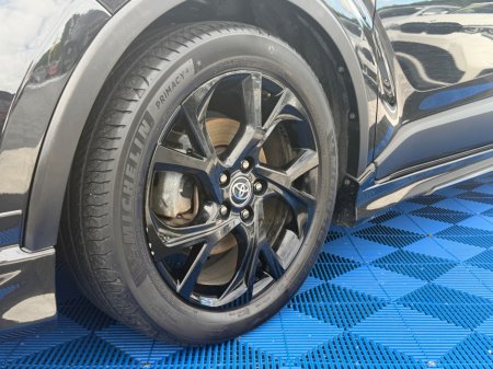 2019 Toyota C-HR - photo 30