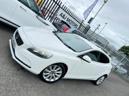2015 Volvo V40 - photo 2