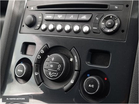 2015 Peugeot 5008 - photo 14