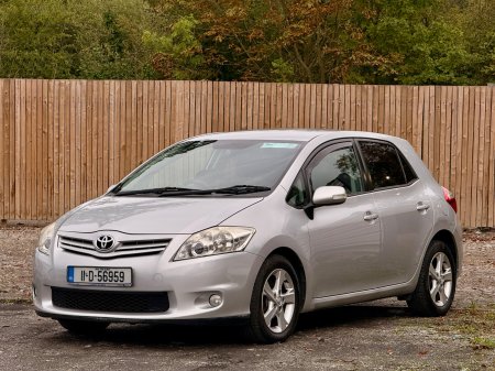 2011 Toyota Auris - photo 3