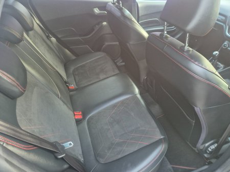 2023 Ford Fiesta - photo 9