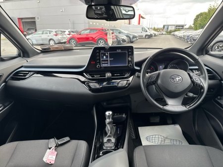 2021 Toyota C-HR - photo 8