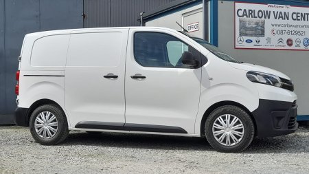 2020 Toyota Proace - photo 2