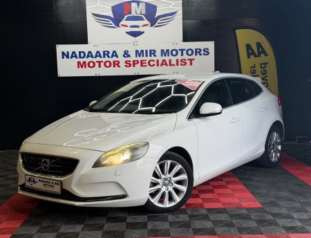 2015 Volvo V40