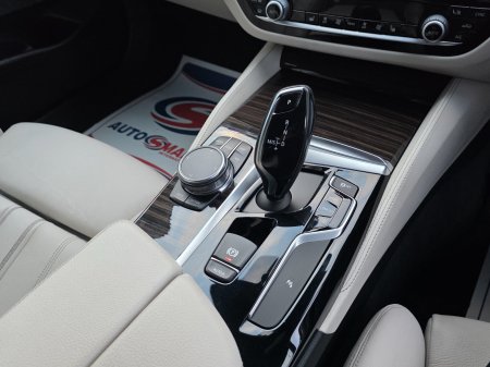 2018 BMW 5-Series - photo 28