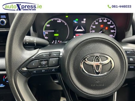 2021 Toyota Yaris - photo 28