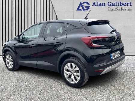 2022 Renault Captur - photo 2