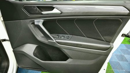2017 Volkswagen Tiguan - photo 24