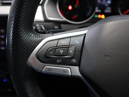 2021 Volkswagen Passat - photo 12