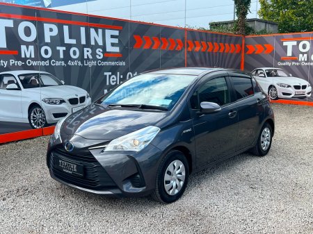 2018 Toyota Vitz - photo 2