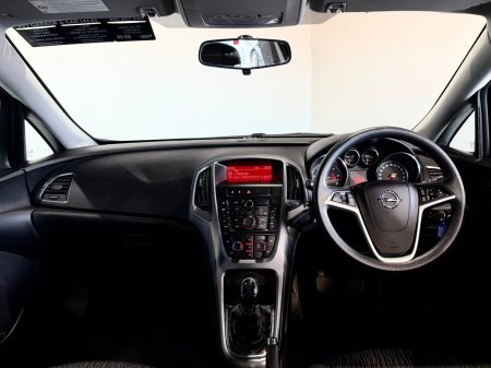 2014 Opel Astra - photo 10