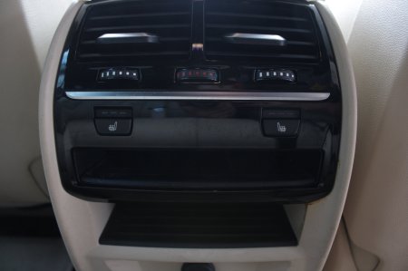 2017 BMW 5-Series - photo 18