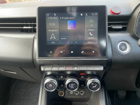 2023 Renault Clio - photo 16
