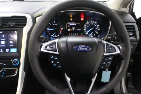 2017 Ford Mondeo - photo 29