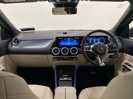 2026 Mercedes-Benz GLA - photo 2