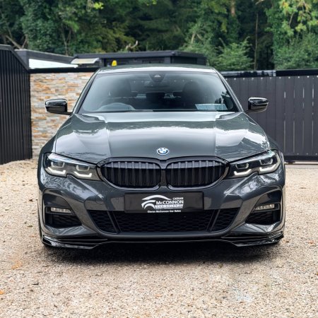 2022 BMW 3-Series - photo 3