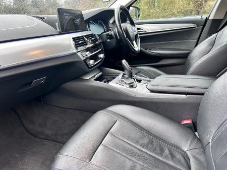 2017 BMW 5-Series - photo 12