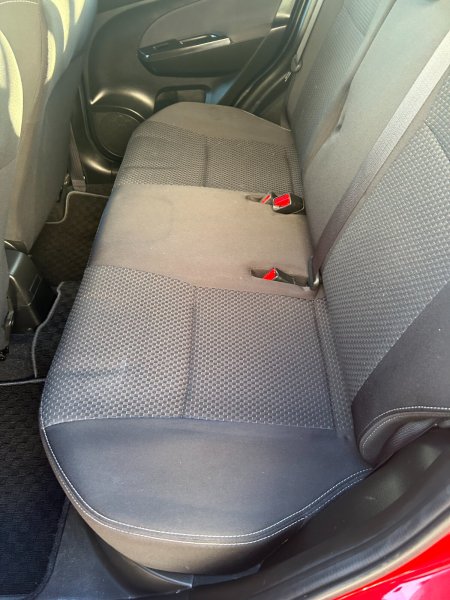 2015 Suzuki Swift - photo 15