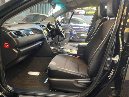 2015 Toyota Camry - photo 11