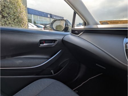 2023 Toyota Corolla - photo 17