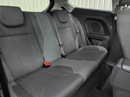 2015 Ford Fiesta - photo 18