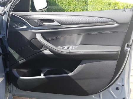 2022 BMW X4 - photo 21