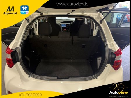 2020 Toyota Vitz - photo 14