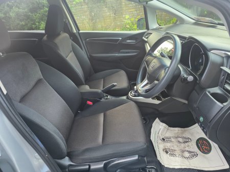 2017 Honda Fit - photo 13
