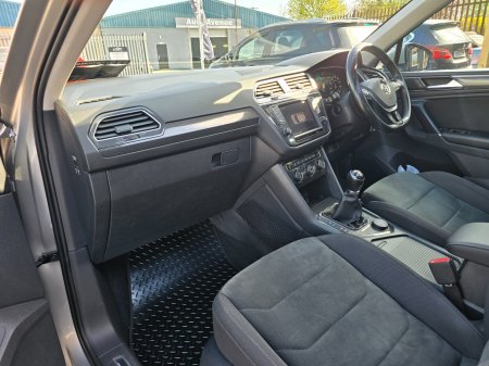 2017 Volkswagen Tiguan - photo 15