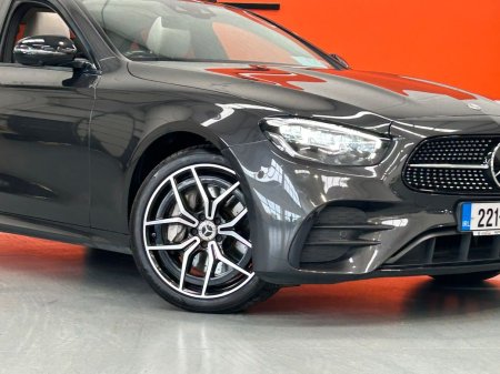 2022 Mercedes-Benz E-Class - photo 3