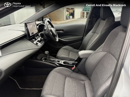 2025 Toyota Corolla - photo 6