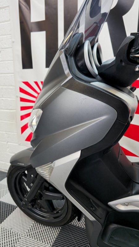 2014 YAMAHA X-Max - photo 22
