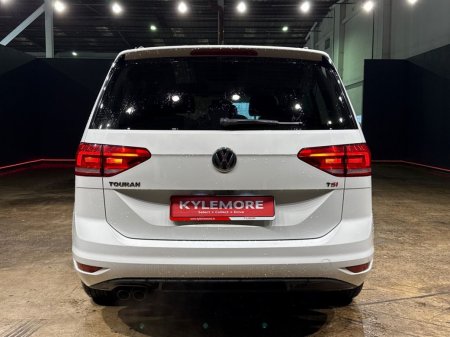 2017 Volkswagen Touran - photo 4