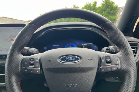 2023 Ford Focus - photo 12