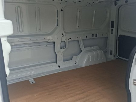 2025 Renault Trafic - photo 10