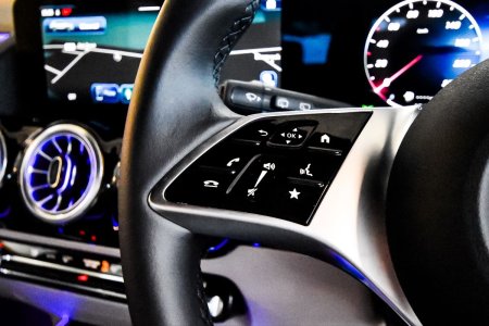 2026 Mercedes-Benz GLA - photo 24