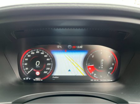 2019 Volvo V90 - photo 29