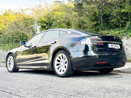 2018 Tesla Model S - photo 8