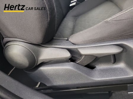 2023 Toyota Corolla - photo 20