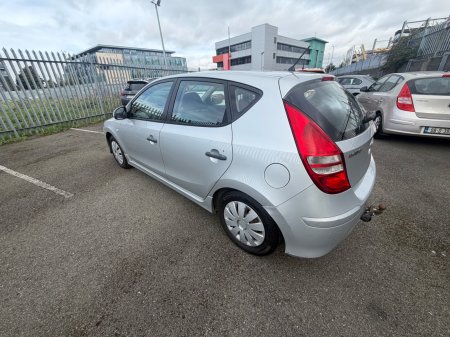 2010 Hyundai i30 - photo 4