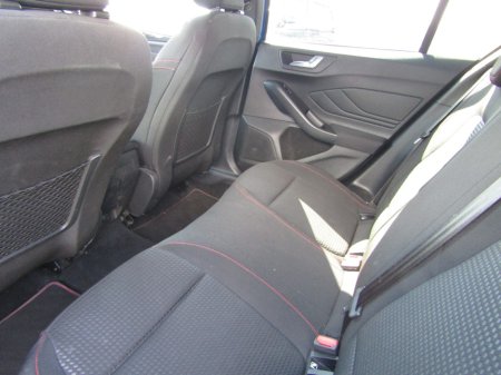 2023 Ford Focus - photo 9