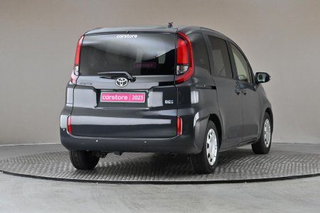 2023 Toyota Sienta - photo 21