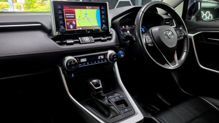 2019 Toyota RAV4 - photo 27